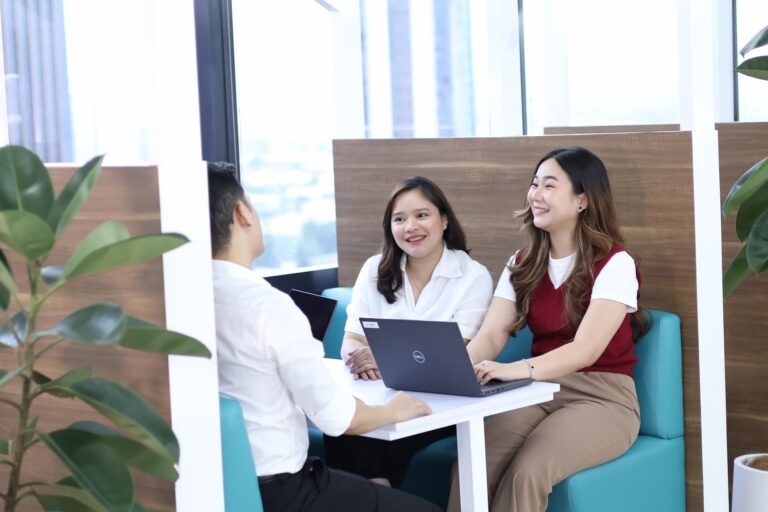 Sourcefit I.T team — Top BPO Solutions | Outsourcing Services In The Philippines