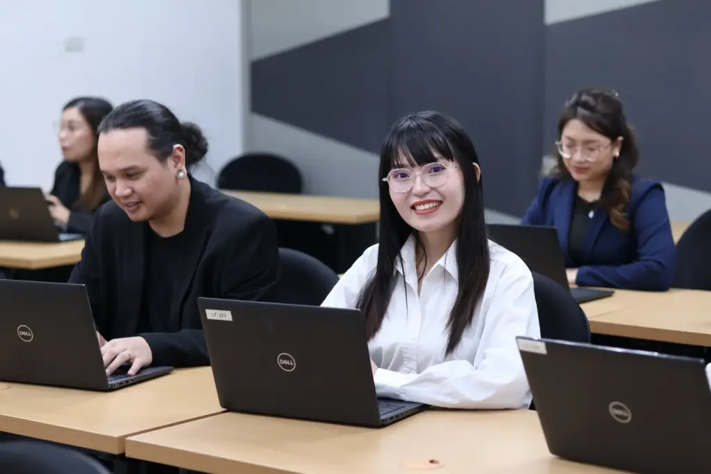 Virtual assistant trainee — Top BPO Solutions | Outsourcing Services In The Philippines