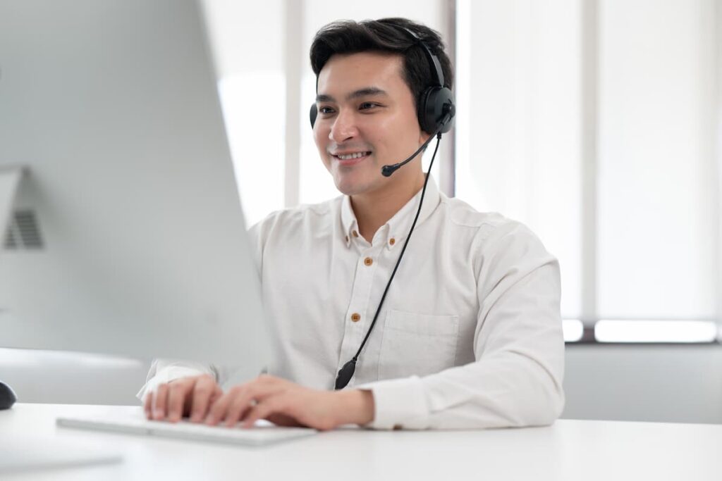 Happy recruitment agent — Business process outsourcing & offshore staffing | Sourcefit