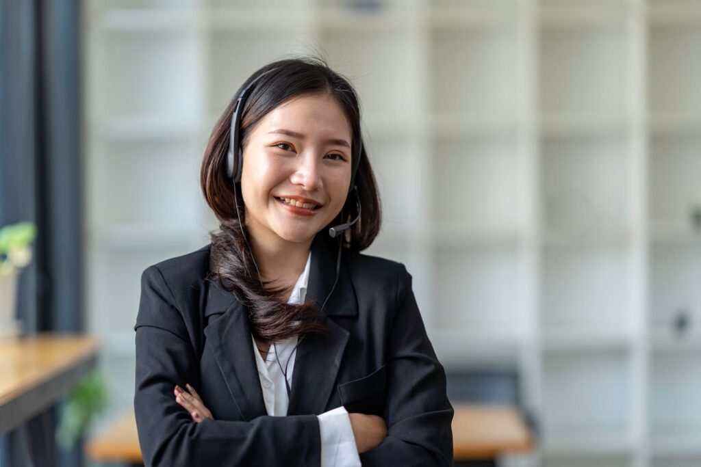 Portrait of asian beautiful smiling — Business process outsourcing & offshore staffing | Sourcefit